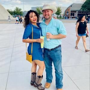 Meet your Posher, Marissa